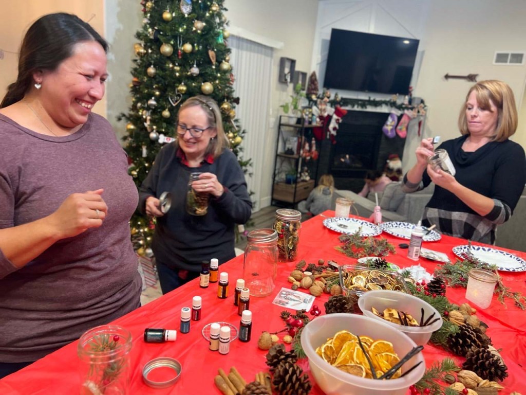 Ladies’ Craft Night